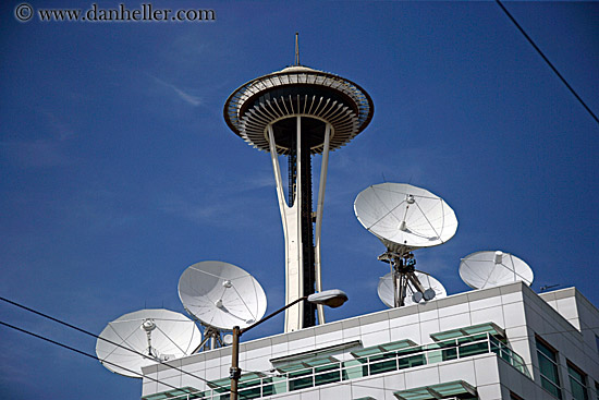 tower-n-satellite_dish-01.jpg