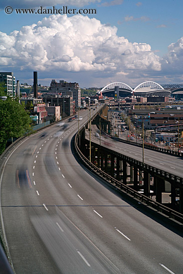 highway-traffic-n-clouds-04.jpg