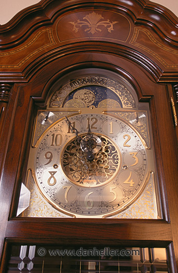 clock-a.jpg