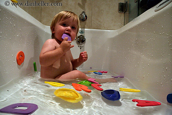 jack-letters-in-bathtub-5.jpg