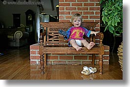 images/personal/Jack/Aug-Oct-2005/jack-on-wood-bench-2.jpg