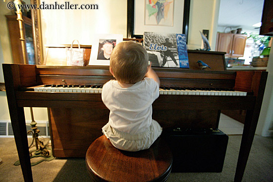 jack-playing-piano-3.jpg