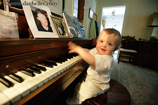 jack-playing-piano-4.jpg