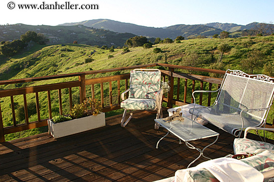 deck-n-rolling-green-hills.jpg