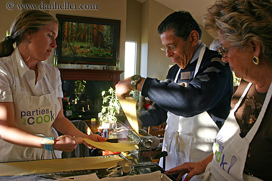 jill-n-joe-making-pasta-03.jpg