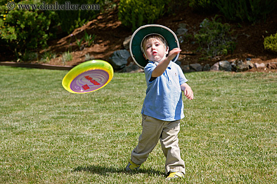 jack-n-frisbee-02.jpg